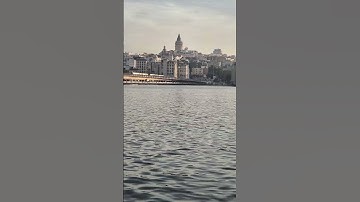 قال صلى الله عليه وسلم من قرأ سورة الكهف يوم الجمعة أضاء له من النور ما بين الجمعتين