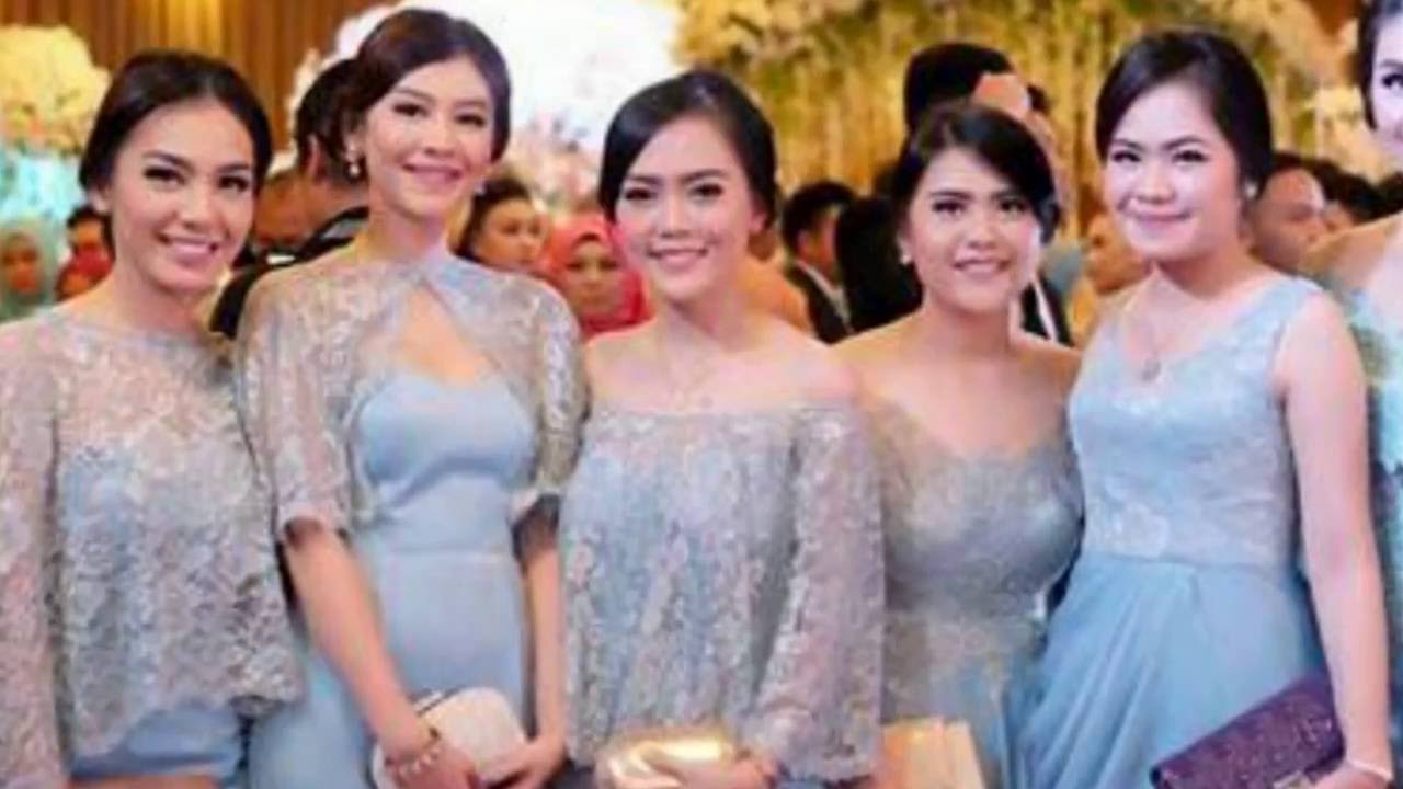 indonesian bridesmaid dresses