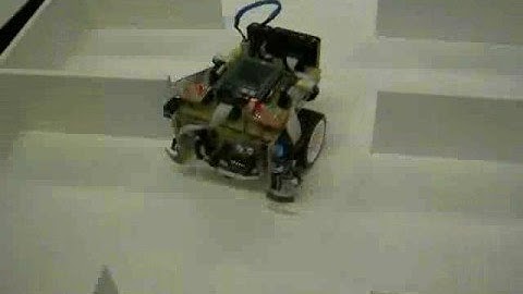 Maze Robot - ECE3091 Design 2008