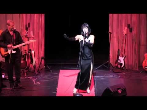 Andrea Rochelle | Patsy Cline Tribute Artist