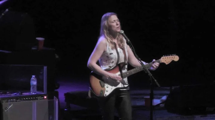 Tedeschi Trucks Band - Angel From Montgomery/Sugar...