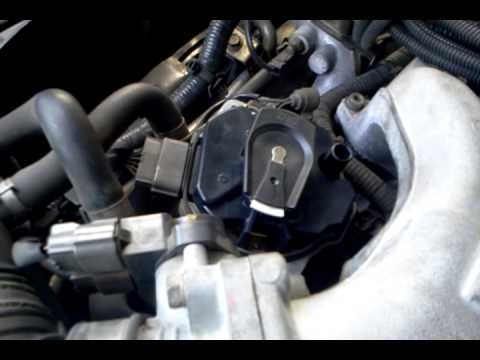 Cambio de bobina nissan pathfinder 2003 - YouTube Cambio de bobina nissan pathfinder 2003 - YouTube