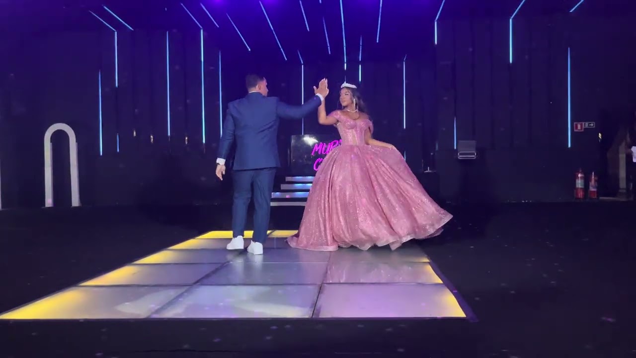 Valsa com o Príncipe - XV da Emily 