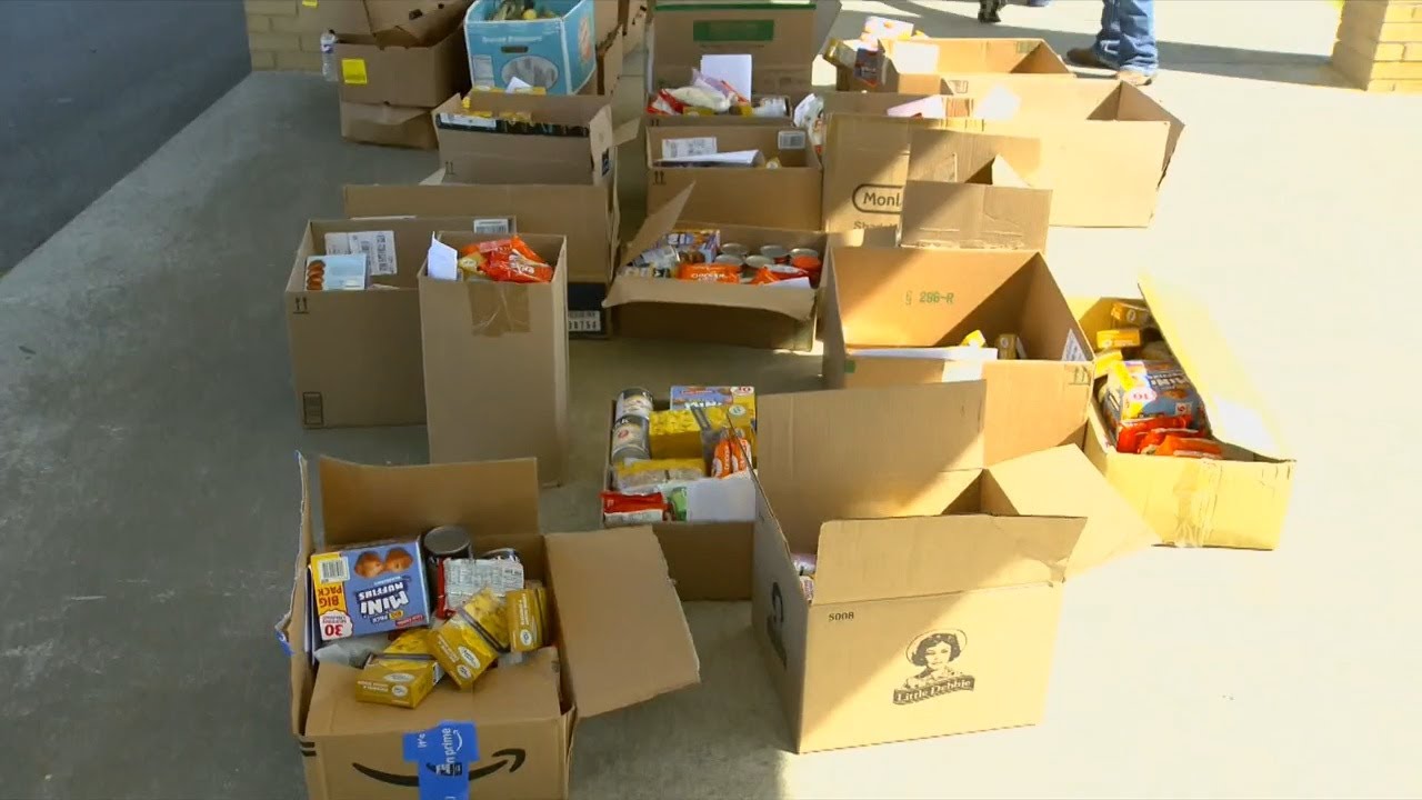 Local 3's 40th Share Your Christmas raises 20,000 lbs of food in less than 14 hours