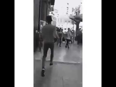 اديني وانا وانا اضيع اصرف وادلع احلي حب دا ولا ايه