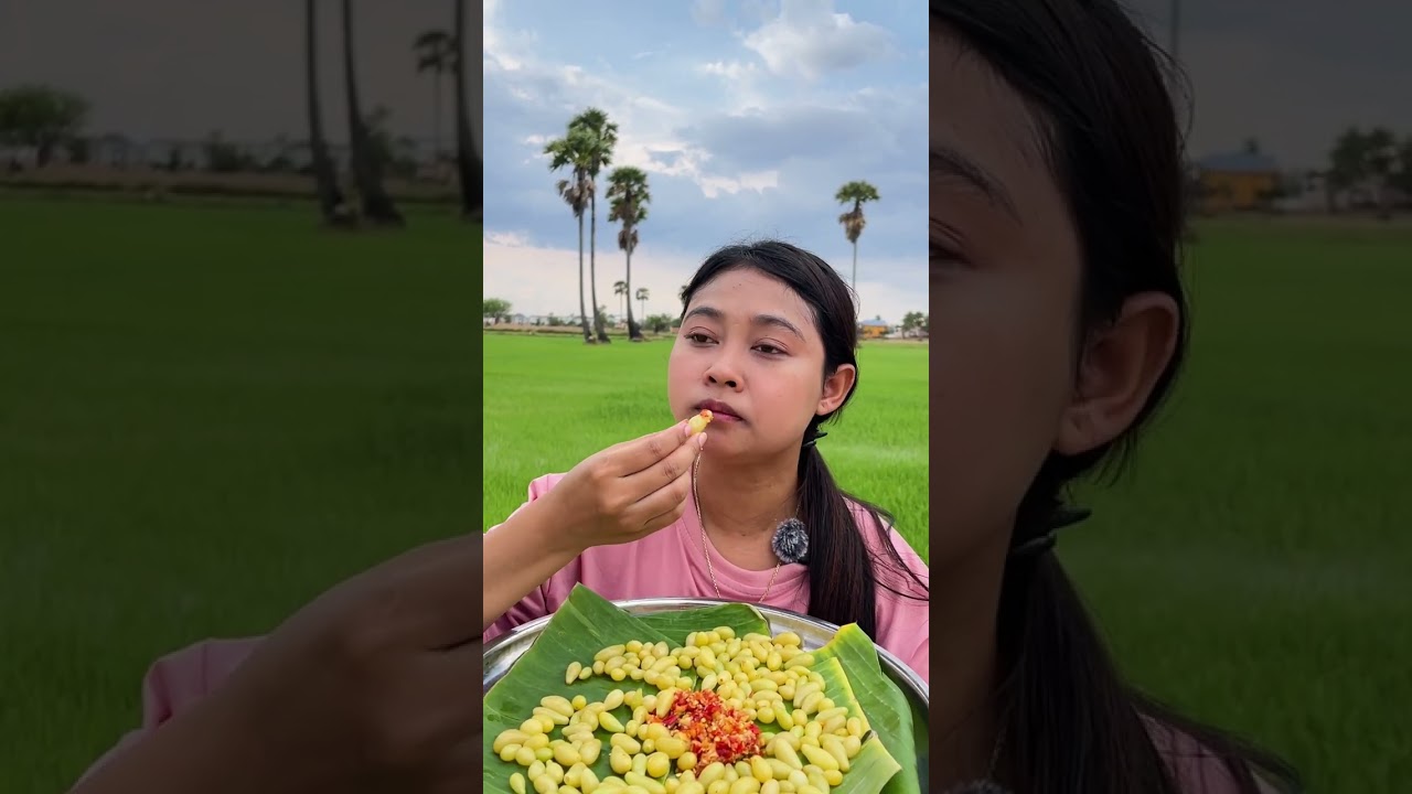 Eating wild grape at rice field 