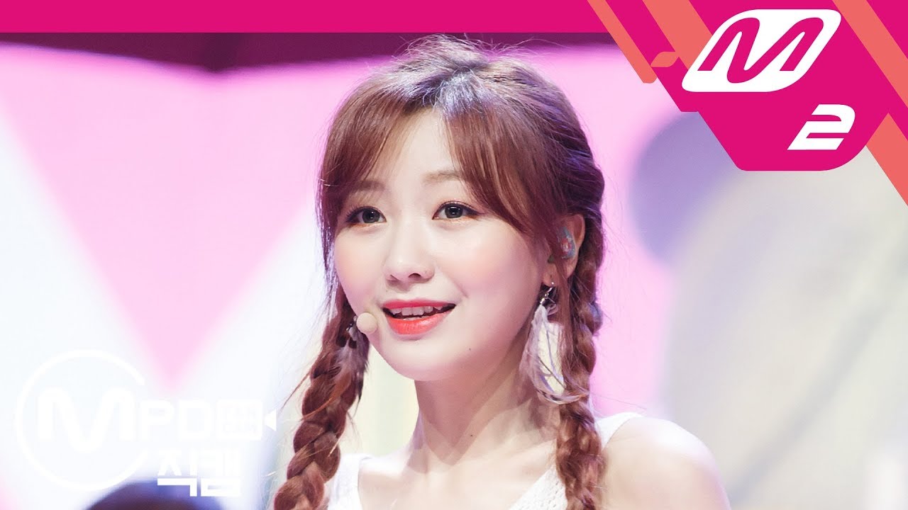 スジョン「여름 한 조각(Wag-zak)」公式Fancamのサムネイル