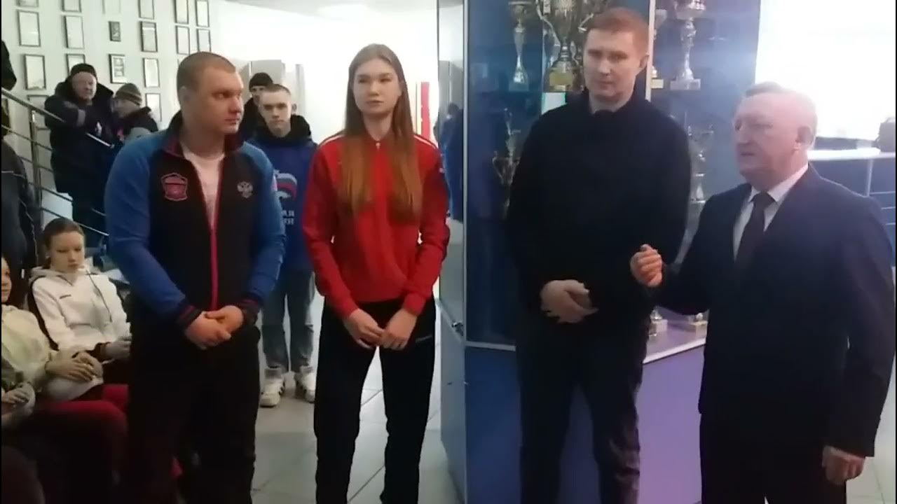 Лидер видео. Лидер видео. Лидер в обществе. Leader video. Ресурс, который привлекает трафик.