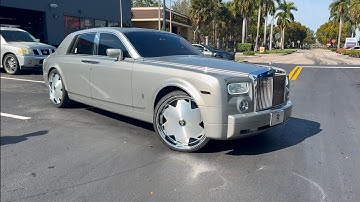 Silver Rolls-Royce Phantom on 26" DUB Floaters by C2C Customs