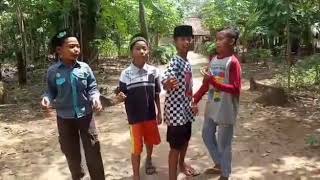 Pantun lucu  story wa