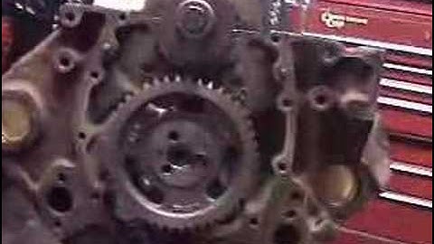 HOW TO CHEVY 350 SMALL BLOCK ENGINE REBUILD CAMSHAFT TIMING CHAIN INSTALLATION DVD