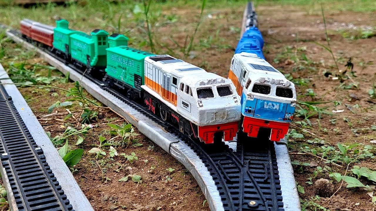 🚂 RAIL KING BIG BOY‼️ Smart Toy Train That Moves by Itself🔥 With Real Sound & Lights!