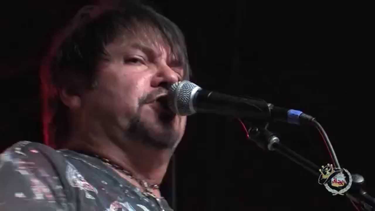 Jeff Bates Conway Twitty Medley Live in La