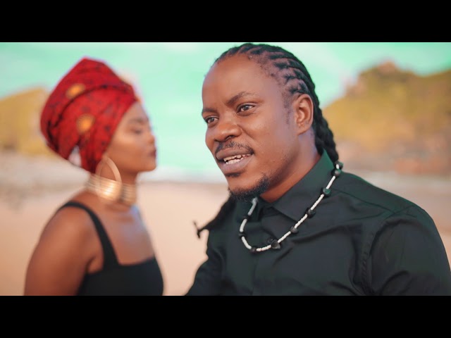 Ikhona ft. Betusile - Thulungakhali (Official Music Video) class=