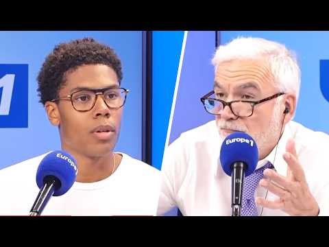 "Lorsque j’entends que les lycéens ne savent pas parler et écrire français, ça me vexe" (N. Combary)