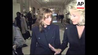 Famous USA: PAULA JONES' LAWYERS TO GIVE UP HER CASE AGAINST CLINTON Net Worth