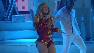Mariah Carey - All I want For Christmas Is You Las Vegas 12-16-17