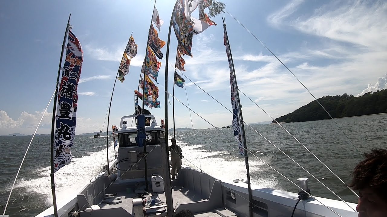 祝進水式！渚豊丸7.9トン　牡蠣ユニック船　 launching ceremony of 