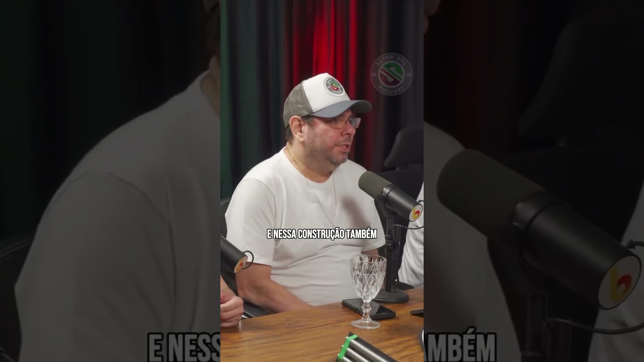 APRESENTADOR DO SAMBA POD DÁ O SEU PALPITE DE QUEM VOLTARÁ NO DESFILE DAS CAMPEÃS NO CARNAVAL DO RIO