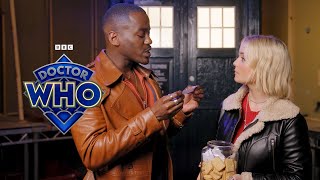 Custard Cream Conundrums with Ncuti and Millie | Doctor Who