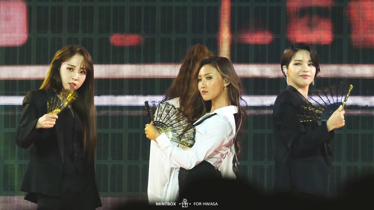 [4K] 190105 골든디스크 '별이빛나는밤+너나해' 마마무 화사 직캠 (Mamamoo Hwasa Fancam)