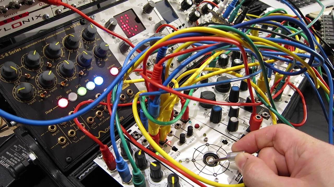Creating Gestural Sound Effects with the Intellijel Planar Module