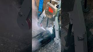 Quel Outil Est Le Plus Adapté Pour Couper Un Grand Tuyau ?