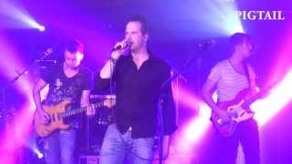 Pigtail - Radio Ga Ga (live Queen cover)