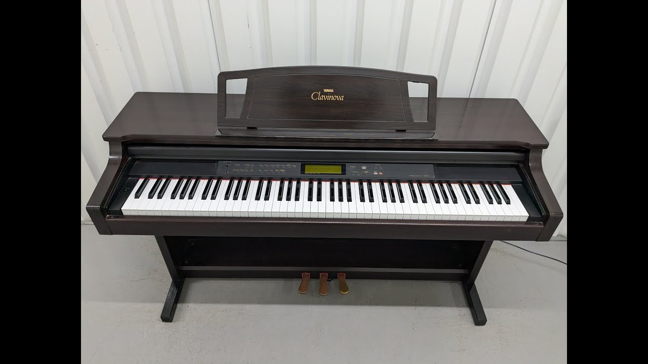 Yamaha Clavinova CLP-611 digital piano in dark rosewood finish