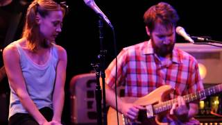 Blake Mills & Fiona Apple Cover Conway Twitty