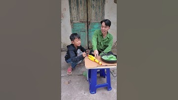 Cậu bé lấy tiền của bố nạp game #shorts