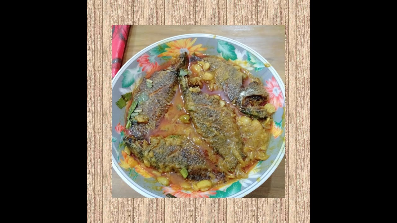 koi-macher-jhol-traditional-bengali-style-fish-recipe