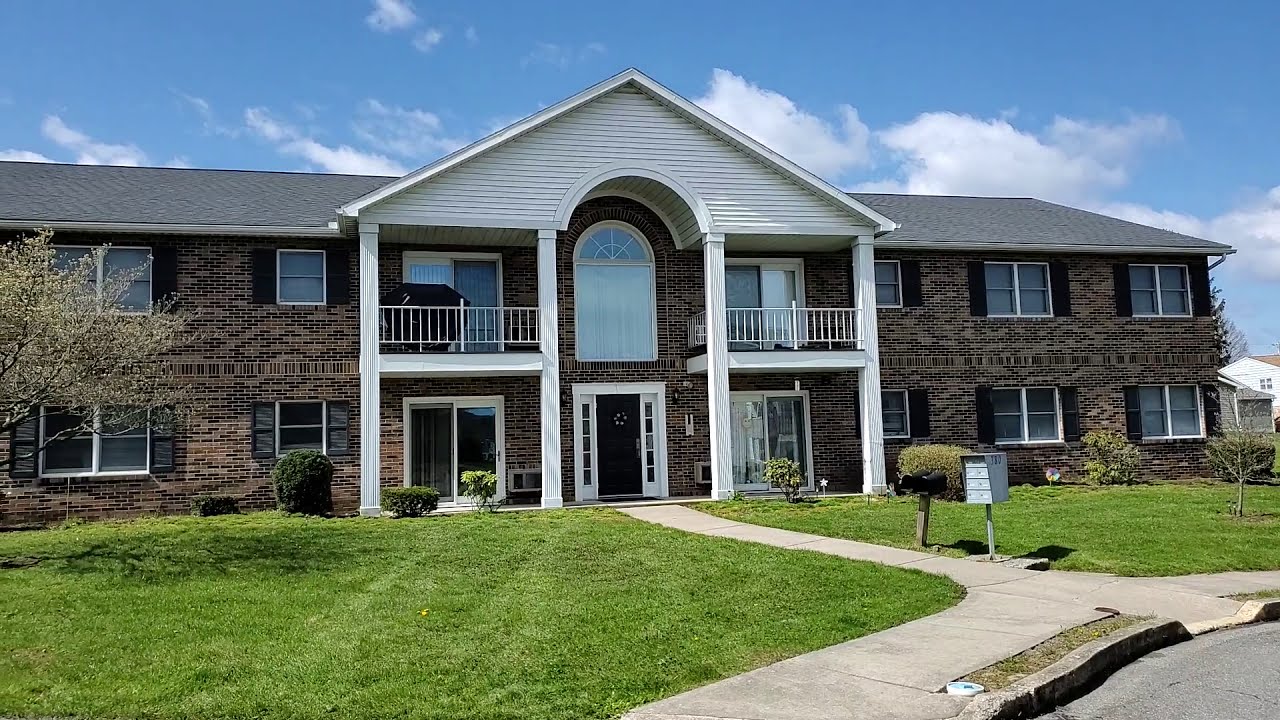 3807 South Williamsport, PA 17701 2 Bedroom apartment with patio and