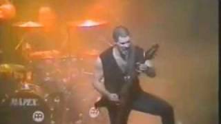 Annihilator - Shallow Grave. Jeff Waters &quot;one-hands&quot; it (that sounds BAD! haha! ), again at 5:10 ..