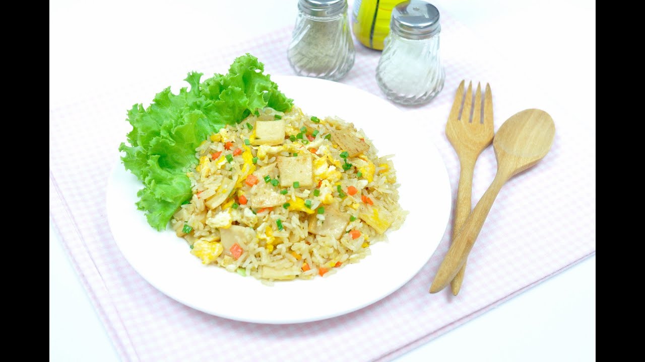 Fried Rice with Ham – Khao Pad Ham ข้าวผัดแฮม
