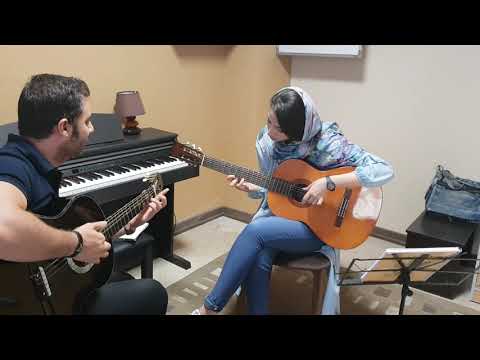 پرواز گروه آرین یه اجرای دلی با هنرجوی خیلی خوب خودم مبینا آموزش این ملودی جلسه ۲۲ هستش