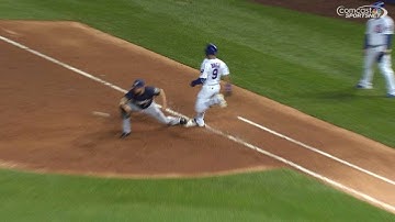 MIL@CHC: Cubs challenge out call at first base in 2nd