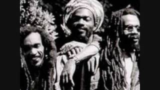 Israel Vibration - Cool And Calm chords