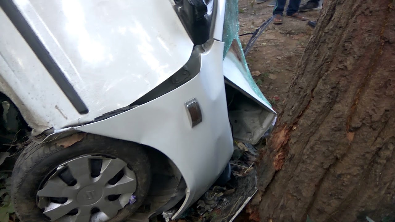 Alto K10 accident at 140kmph YouTube