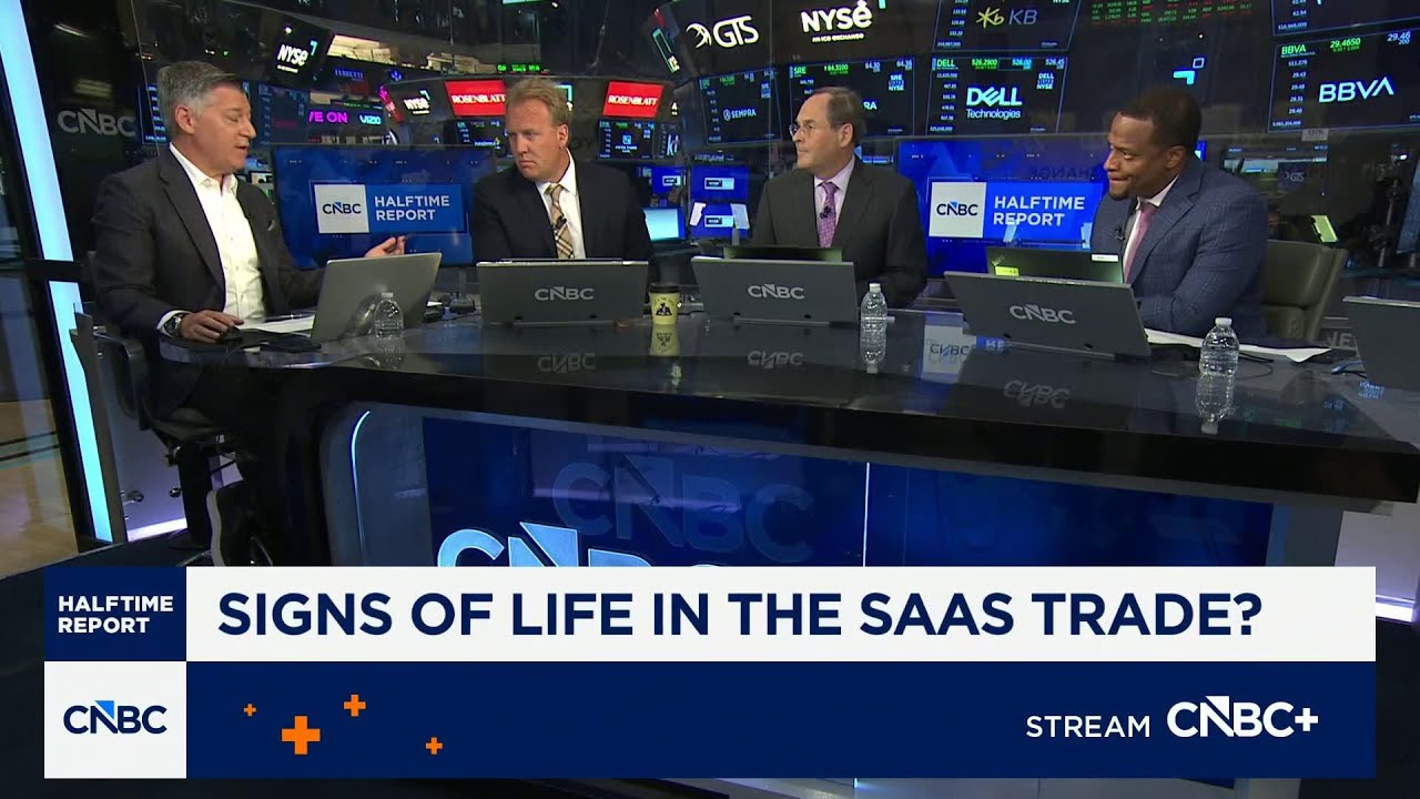Snowflake surges on Q2 earnings: The Investment Committee's software strategy
