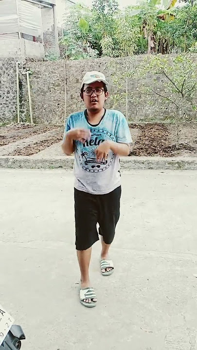 Dame un grr#shorts#dance#masukberanda#tiktok#viral#like#subscribe#ilyasjunior#dameungrrr#shortvideo