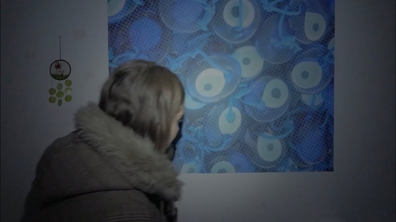 Zoumer - here in my room