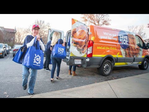 Save A Lot Delivers Thanksgiving Meals to Over 55 Families