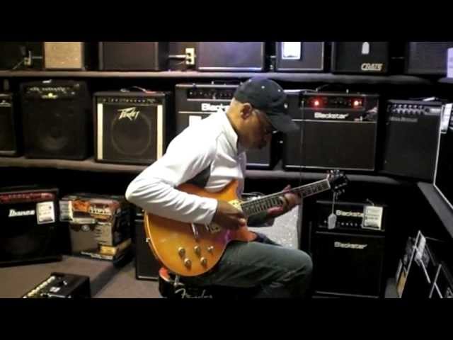 Jay Turser JT 200 Pro + Blackstar HT Studio 20 - Musicians Outlet class=