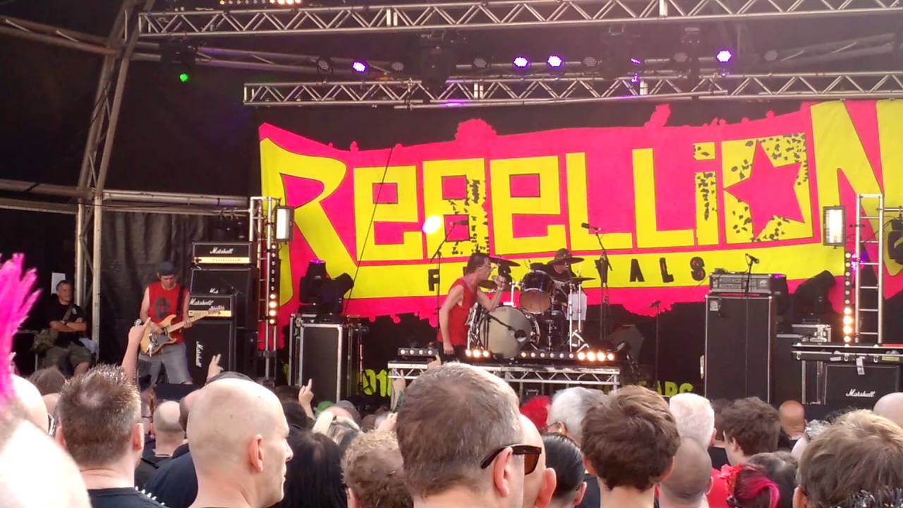 Subhumans - Mickey Mouse is Dead