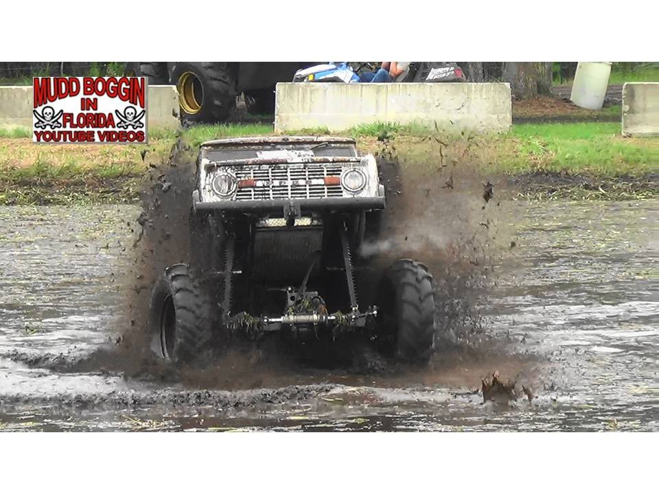 offroad legends 2 hack apk Early Bronco Digs V-Treads Threw Nasty Mud at Puddin Creek