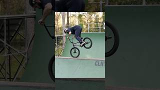 Paterico murdering the street spine in the yard! Pulled from his SHF video part. #bmx