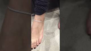 DownloadSexy indian feet getting ready for new year party in salwar kameez!!! MP3 MP4 Sexy indian feet getting ready for new year party in salwar kameez!!!