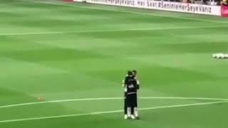 Muslera Ve Volkan Demirelin Dostluğu