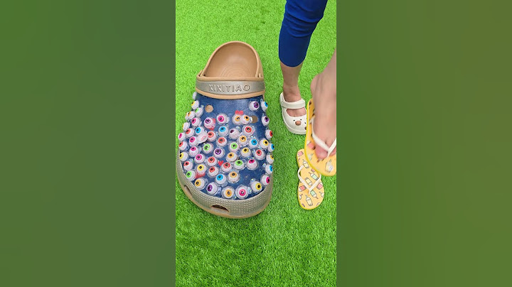 Super cool giant slippers 🦶🦶 ice cream slippers 🍨🍨🍨 #love #trending #slippers